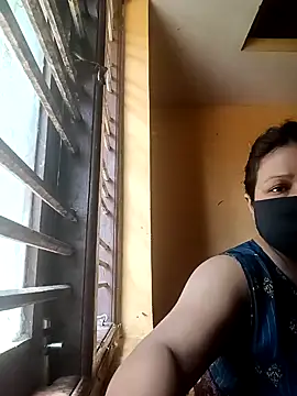 Radhikadavi879 online show from February 2025 05:44:02 AM