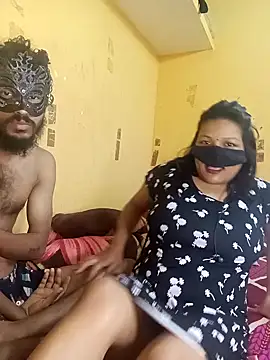 Radhikadavi879 online show from February 2025 06:55:02 PM