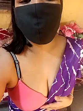 Radhikadavi879 online show from February 2025 01:11:02 PM