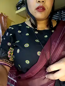 Radhikadavi879 online show from March 2025 03:22:01 PM