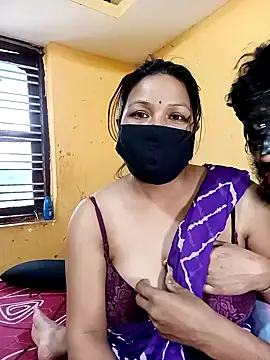Radhikadavi879 online show from February 2025 09:52:02 AM