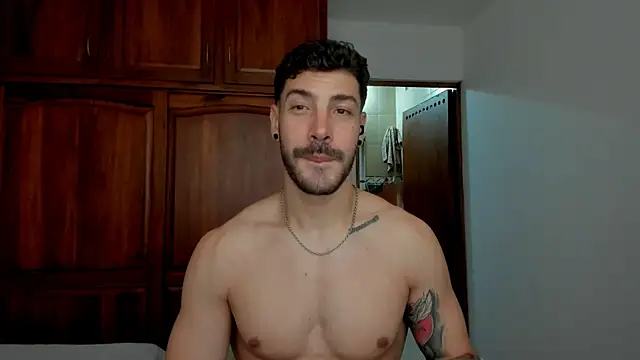 Guyinthemountain online show from July 2026 02:49:01 PM