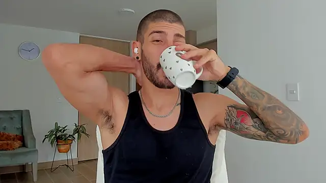 Guyinthemountain online show from February 2025 03:15:02 PM