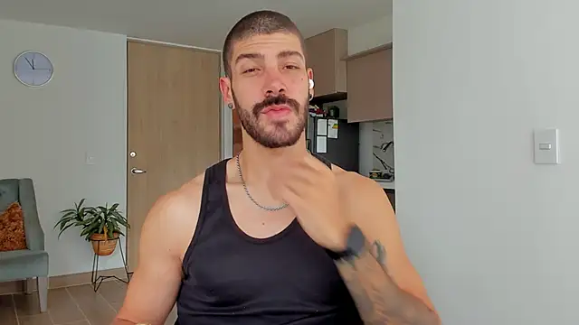 Guyinthemountain online show from February 2025 06:22:02 PM