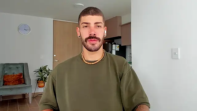 Guyinthemountain online show from January 2025 12:46:02 PM