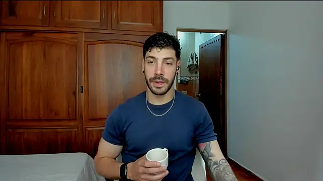 Guyinthemountain online show from July 2026 02:46:02 PM