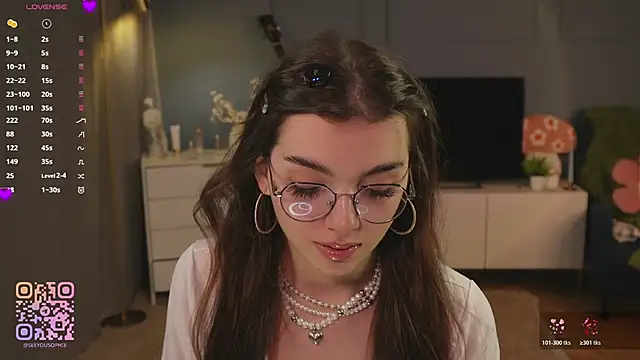 FlairEdgin online show from November 2025 07:29:01 PM