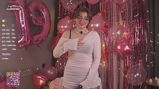 Snapshot of FlairEdgin chatting on January 2026 07:50:02 PM FlairEdgin online show from January 2026 07:50:02 PM