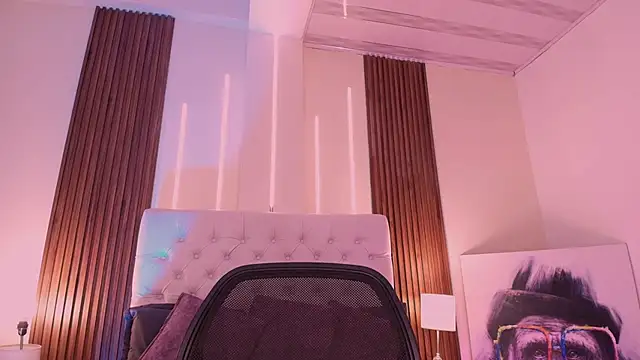 alisson sanders online show from February 2026 01:00:01 PM