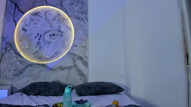 Snapshot of JulietaKane chatting on March 2026 06:46:01 AM JulietaKane online show from March 2026 06:46:01 AM