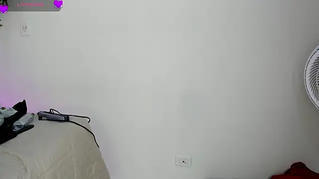 JulietaKane online show from July 2026 09:07:02 PM