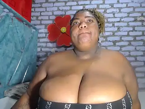 Snapshot of bustyboobsperver chatting on September 2025 01:33:01 PM bustyboobsperver online show from September 2025 01:33:01 PM