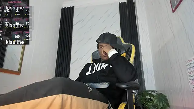 TOWERS21  online show from January 2025 08:32:02 PM