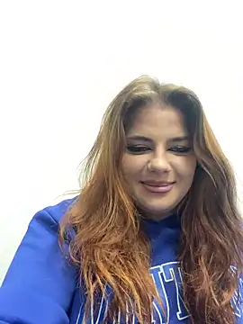 Snapshot of SophieRossie chatting on December 2024 08:16:01 AM SophieRossie online show from December 2024 08:16:01 AM