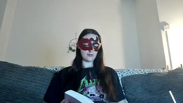 Snapshot of LexiSnowUK chatting on December 2025 09:26:01 AM LexiSnowUK online show from December 2025 09:26:01 AM