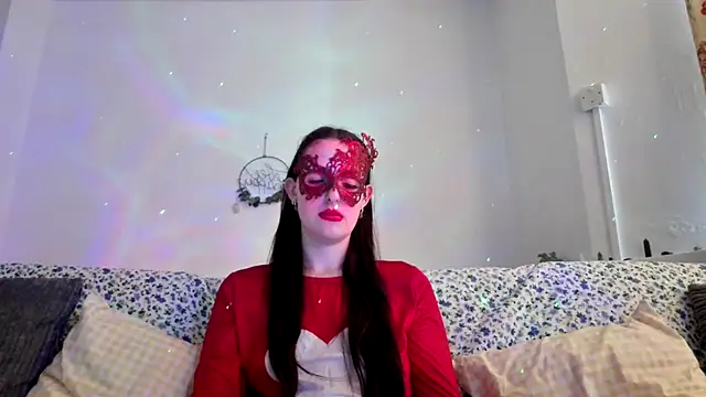 Snapshot of LexiSnowUK chatting on December 2025 10:25:01 AM LexiSnowUK online show from December 2025 10:25:01 AM