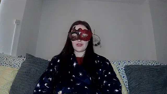 LexiSnowUK online show from January 2026 10:18:02 AM