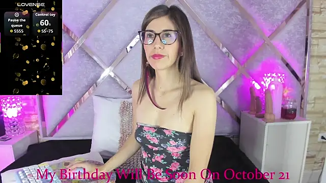  jade white  online show from September 2025 01:06:01 PM