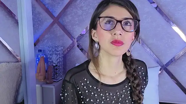  jade white  online show from February 2026 01:30:01 PM