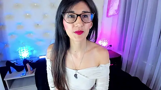  jade white  online show from February 2025 03:42:01 PM