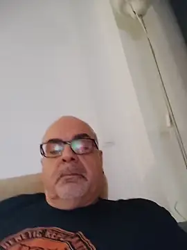 Satiro Sevilla online show from January 2026 09:13:01 PM