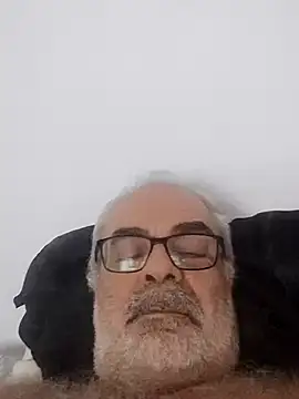 Satiro Sevilla online show from September 2025 01:17:02 AM