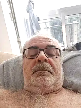 Satiro Sevilla online show from September 2025 03:11:01 PM