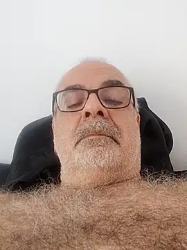 Satiro Sevilla online show from October 2025 04:11:02 PM