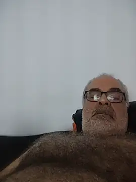 Satiro Sevilla online show from October 2025 11:27:02 PM