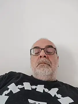 Satiro Sevilla online show from March 2026 09:42:01 AM