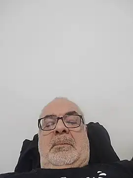 Satiro Sevilla online show from January 2026 01:42:01 AM