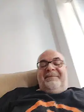 Satiro Sevilla online show from March 2026 03:57:01 PM