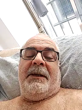 Satiro Sevilla online show from September 2025 03:18:01 PM