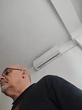 Satiro Sevilla online show from February 2026 10:15:01 AM