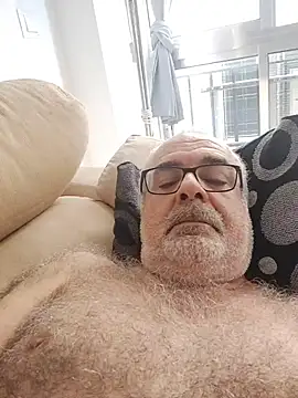 Satiro Sevilla online show from October 2025 03:23:01 PM