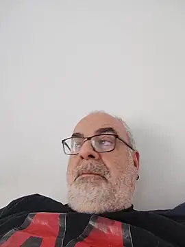 Satiro Sevilla online show from February 2026 02:39:02 PM