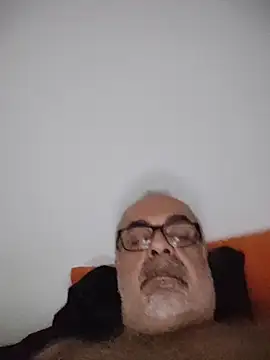 Satiro Sevilla online show from October 2025 10:22:02 PM