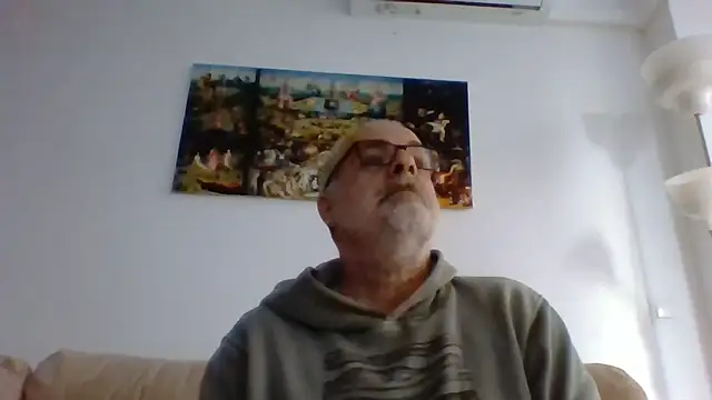 Satiro Sevilla online show from November 2025 04:55:02 PM