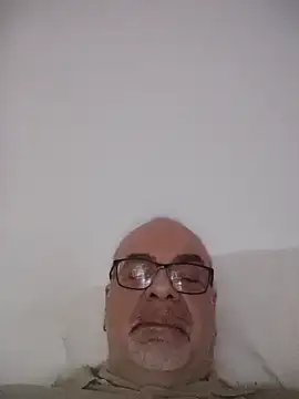 Satiro Sevilla online show from February 2026 11:25:02 PM