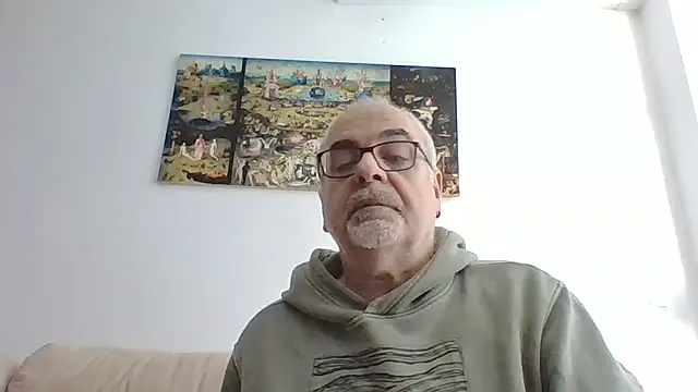 Satiro Sevilla online show from November 2025 10:26:01 AM