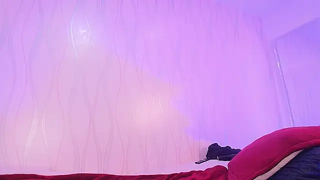 VioletSmith1 online show from February 2025 09:40:02 AM