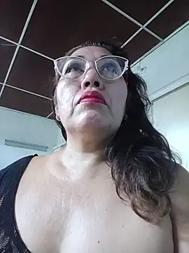 anniecoopeer online show from February 2026 04:38:01 PM