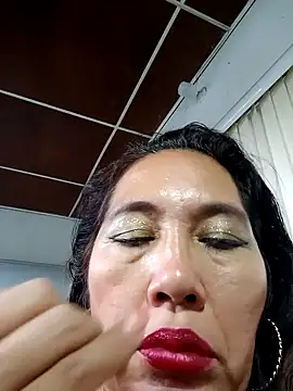 anniecoopeer online show from March 2025 01:50:02 PM
