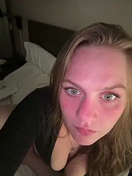 OverlookedHonesty9 online show from April 2026 04:03:01 AM