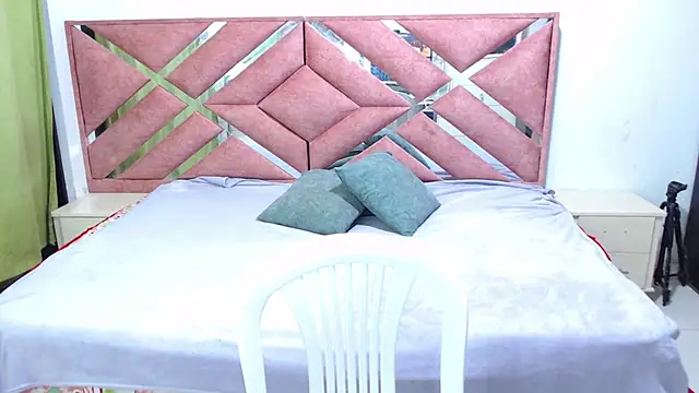 Snapshot of moan_sex2 chatting on June 2026 03:26:02 AM moan sex2 online show from June 2026 03:26:02 AM