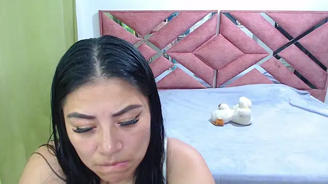 Snapshot of moan_sex2 chatting on June 2026 04:54:01 AM moan sex2 online show from June 2026 04:54:01 AM