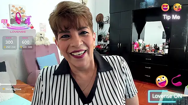 Angelina Stone 65 online show from November 2025 12:31:02 PM