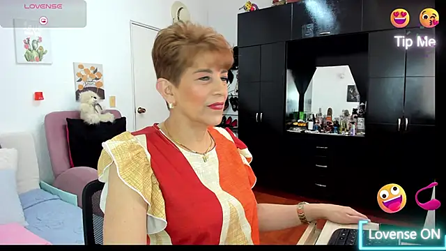 Angelina Stone 65 online show from December 2025 04:22:01 PM