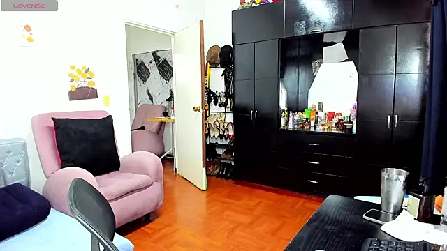 Angelina Stone 65 online show from April 2026 09:32:01 PM