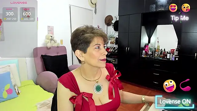 Angelina Stone 65 online show from October 2025 07:57:02 PM